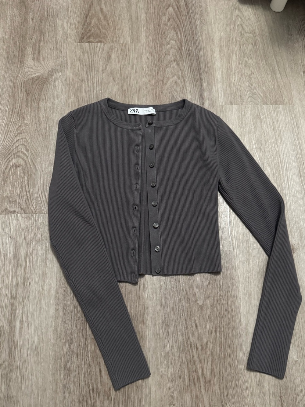 Zara Ribbed Button-Up Cropped Cardigan in Charcoal Gray